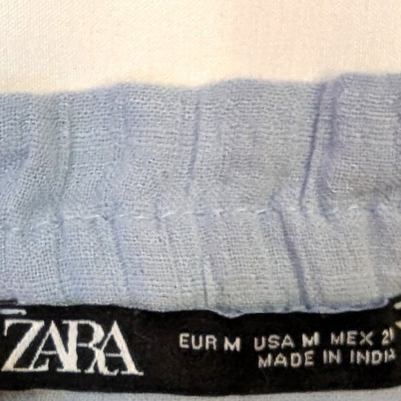 Zara | Cotton Cropped Short Puff Sleeve Light Blue Eyelet Top | Medium - Picture 5 of 12